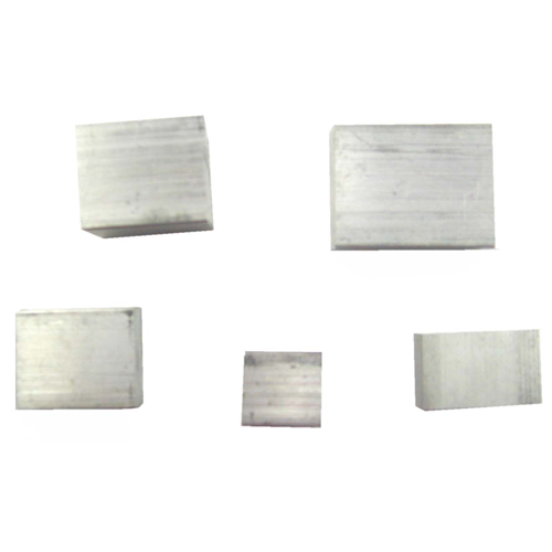 五種不同大小鋁塊